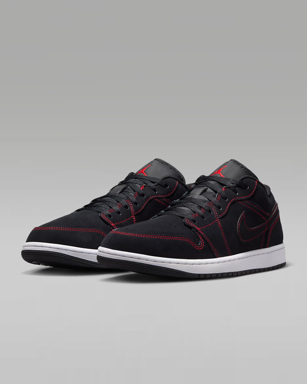 Air Jordan 1 Low BLOODLINE